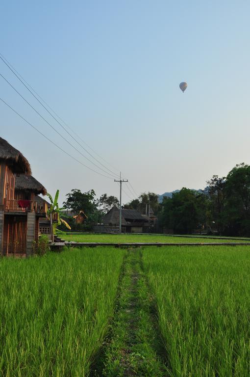 ViengTara VangVieng Resort Vang Vieng Exterior foto